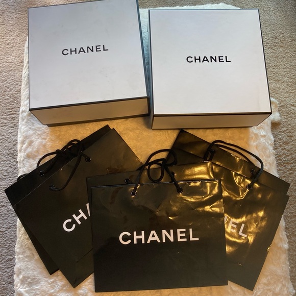 CHANEL Handbags - Bundle of 6 Chanel gift bags and 2 classic white boxes